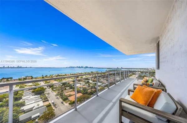 $5,500 | 7901 Hispanola Avenue, Unit 1802, North Bay Village, FL 33141