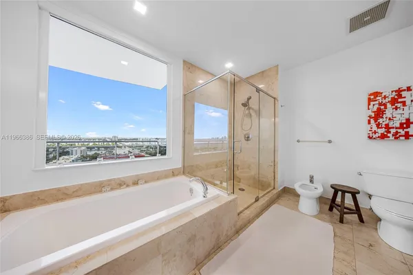 $5,500 | 7901 Hispanola Avenue, Unit 1802, North Bay Village, FL 33141