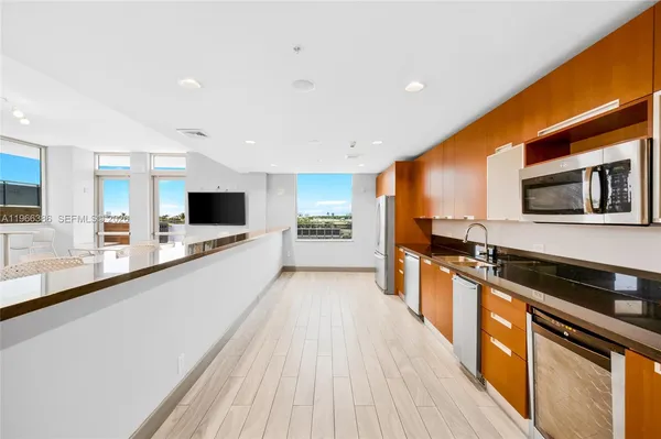 $5,500 | 7901 Hispanola Avenue, Unit 1802, North Bay Village, FL 33141