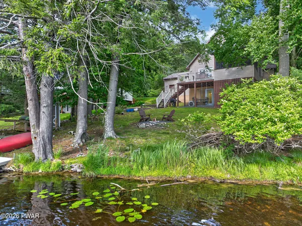 $599,000 | 152 North Lake Shore Drive, Dingmans Ferry, PA 18328