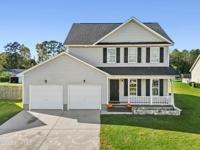 $275,000 | 107 Indigo Drive, Maysville, NC 28555