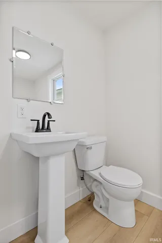 $270,000 | 12200 East Gregory Road, Albany, IN 47320