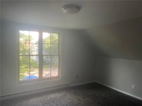 $1,600 | 1426 Washington Street Northeast, Unit 1, Minneapolis, MN 55413