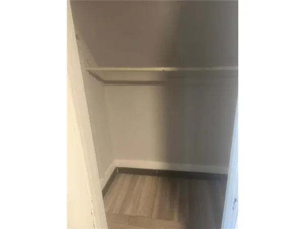 $1,600 | 1426 Washington Street Northeast, Unit 1, Minneapolis, MN 55413