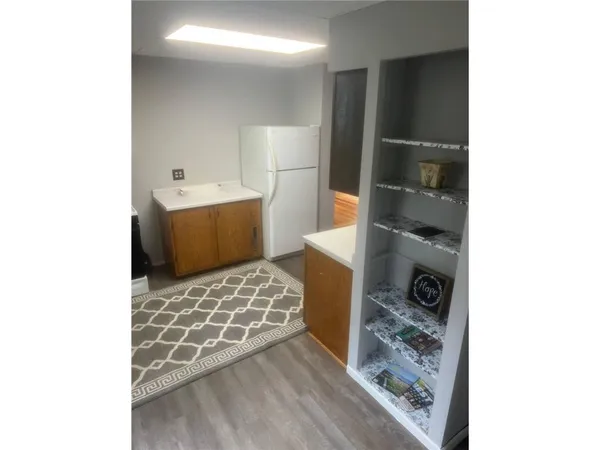 $1,600 | 1426 Washington Street Northeast, Unit 1, Minneapolis, MN 55413