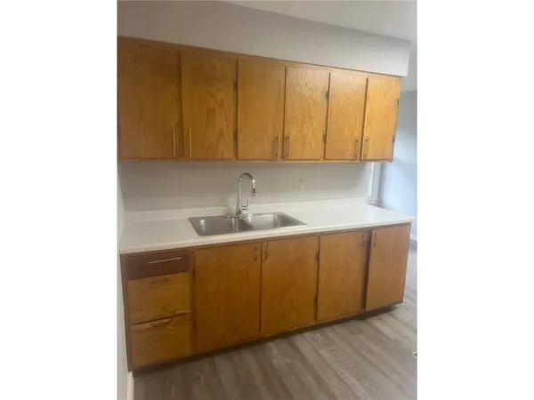 $1,600 | 1426 Washington Street Northeast, Unit 1, Minneapolis, MN 55413