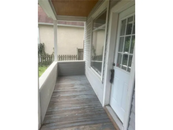 $1,600 | 1426 Washington Street Northeast, Unit 1, Minneapolis, MN 55413
