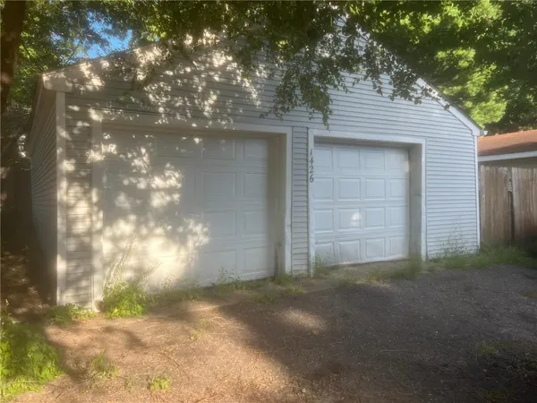 $1,600 | 1426 Washington Street Northeast, Unit 1, Minneapolis, MN 55413