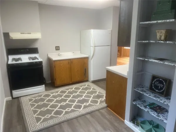 $1,600 | 1426 Washington Street Northeast, Unit 1, Minneapolis, MN 55413