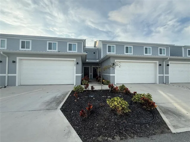 $1,595 | 2765 Sycamore Street, Winter Haven, FL 33881