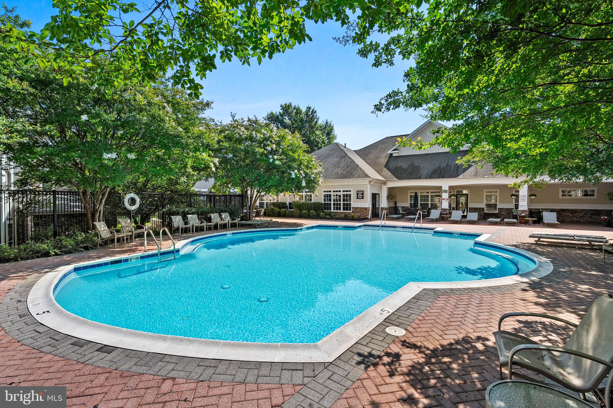 514 Sunset View Terrace Southeast, Unit 207 Leesburg, VA 20175 - Photo 40 of 51