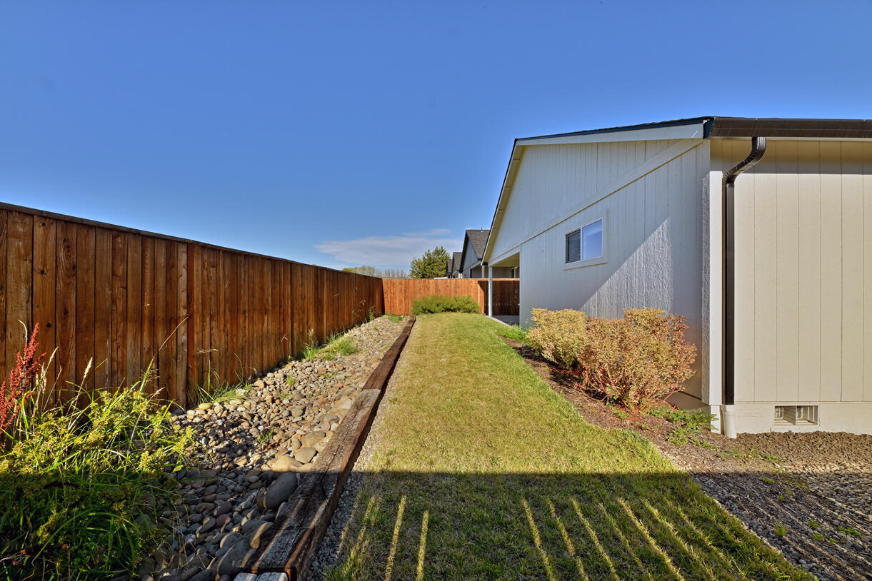 700 Nottingham Terrace Eagle Point, OR 97524 - Photo 30 of 30 30