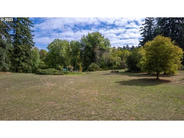 $1,200,000 | 6955 East Main Street, Hillsboro, OR 97123