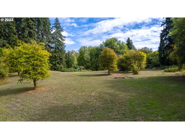 $1,200,000 | 6955 East Main Street, Hillsboro, OR 97123