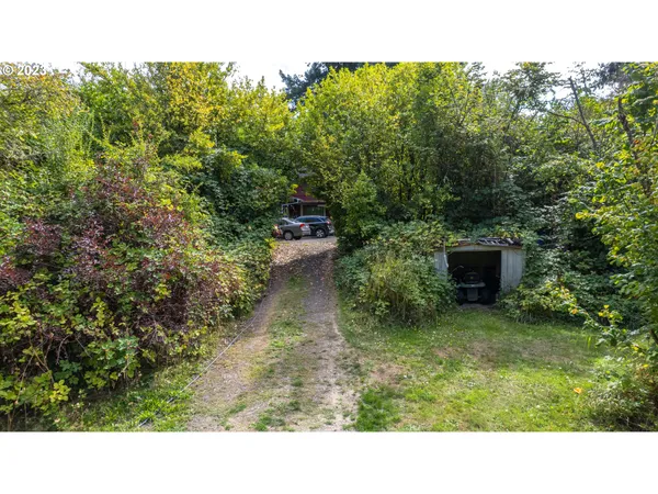 $1,200,000 | 6955 East Main Street, Hillsboro, OR 97123