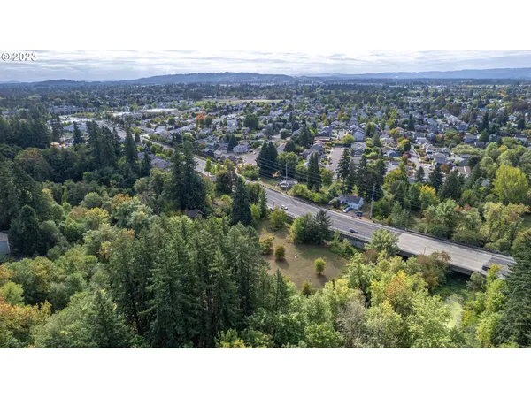 $1,200,000 | 6955 East Main Street, Hillsboro, OR 97123