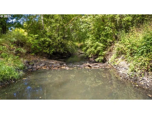 $1,200,000 | 6955 East Main Street, Hillsboro, OR 97123