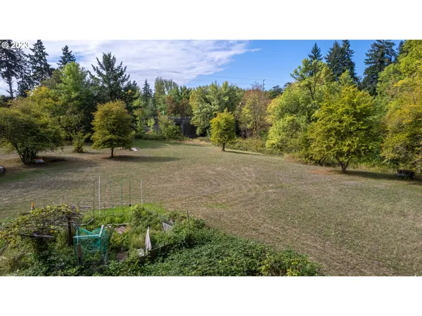 $1,200,000 | 6955 East Main Street, Hillsboro, OR 97123