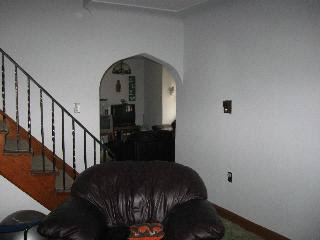 26 West Dean Road Temperance, MI 48182 - Photo 6 of 13 Living room