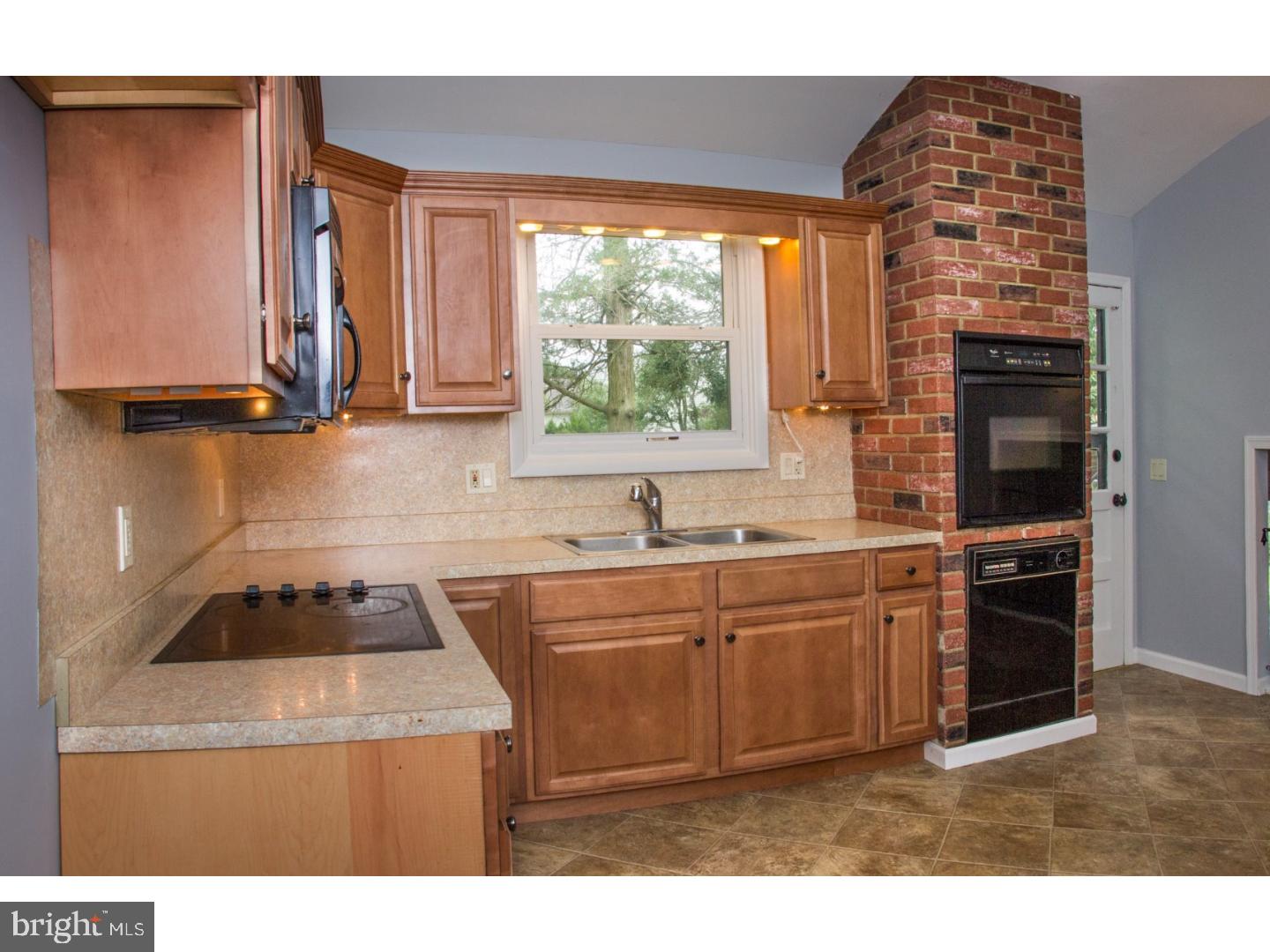 222 Avon Road Cherry Hill, NJ 08034 - Photo 8 of 25 Kitchen