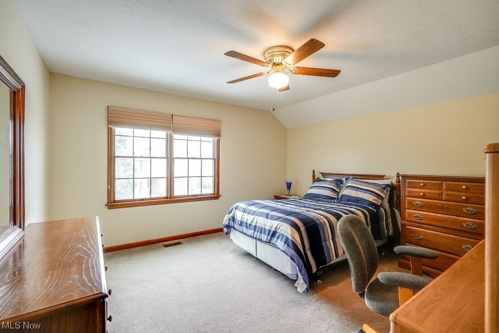2455 Shadow Ridge Lane Fairlawn, OH 44333 - Photo 30 of 35