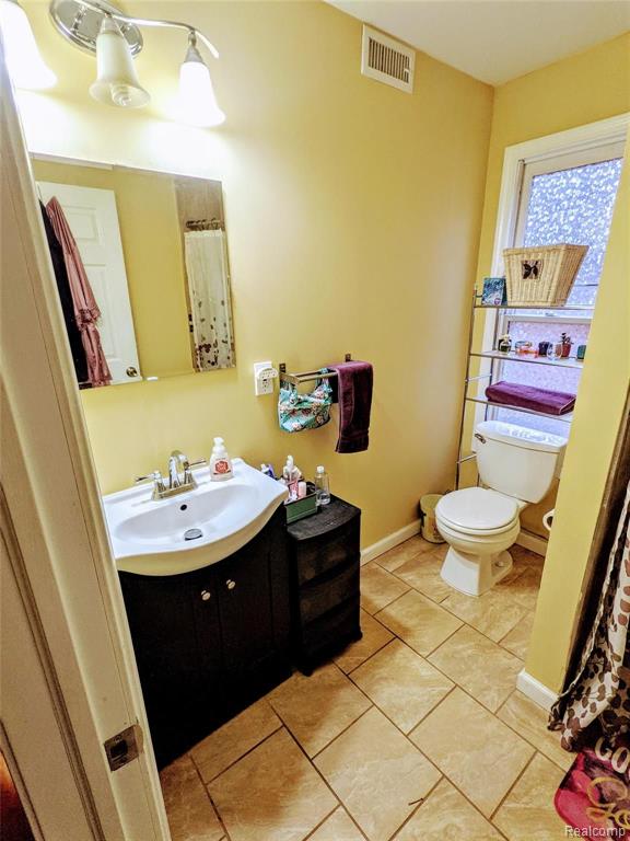 4759 Trumbull, Unit 2B Detroit, MI 48208 - Photo 10 of 21