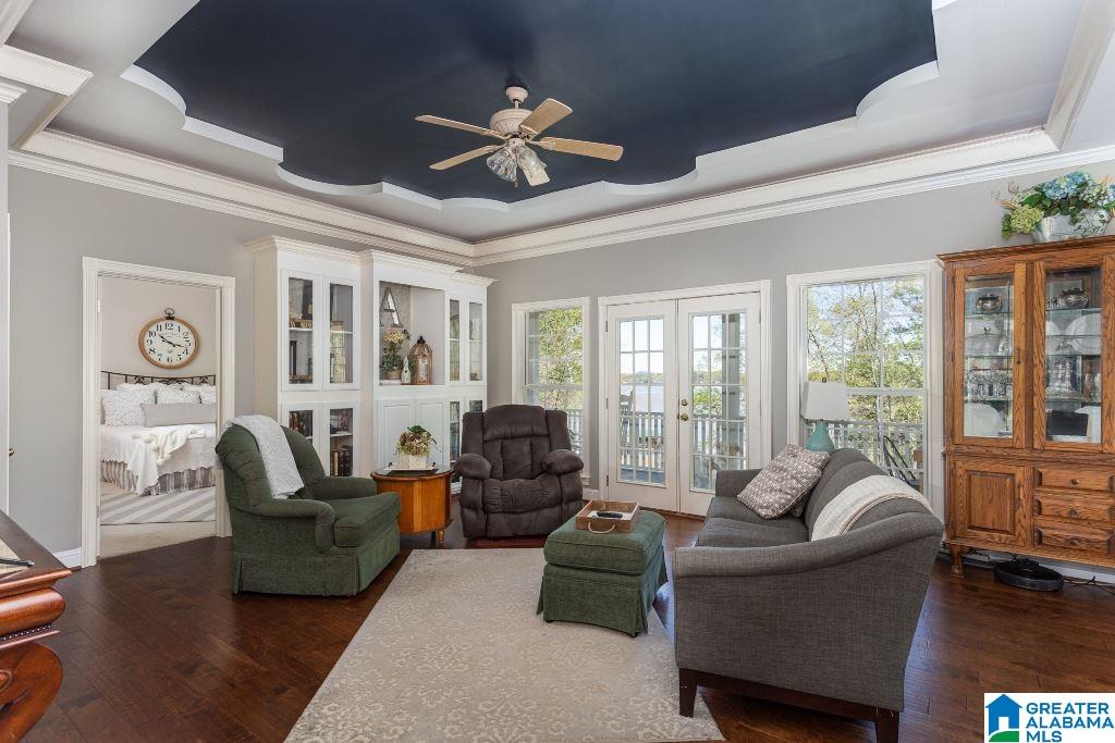 697 Ridgeway Circle Talladega, AL 35160 - Photo 9 of 44