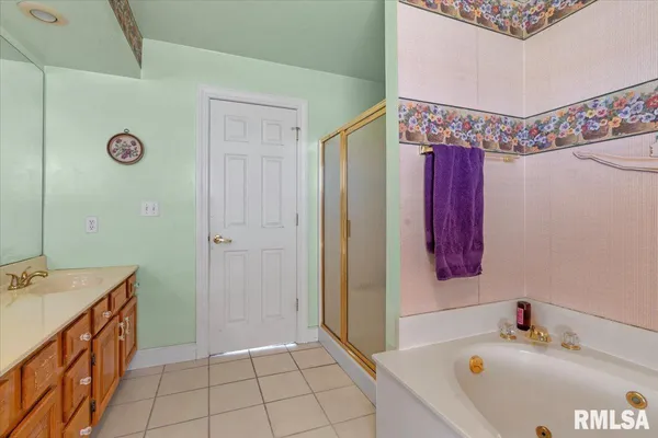$317,500 | 3813 Brandonshire Drive, Springfield, IL 62704