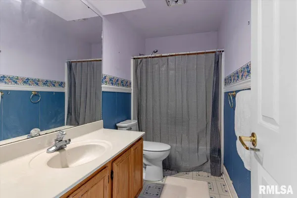 $317,500 | 3813 Brandonshire Drive, Springfield, IL 62704