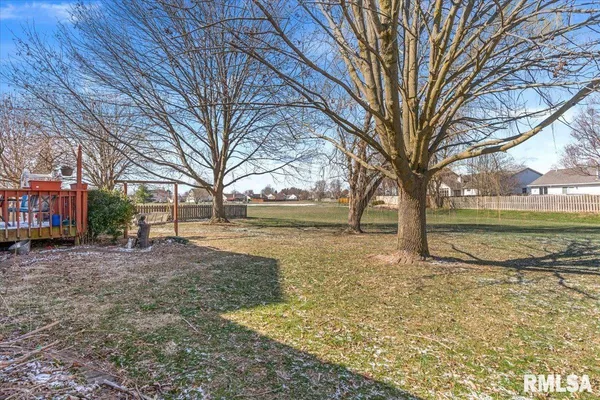 $317,500 | 3813 Brandonshire Drive, Springfield, IL 62704