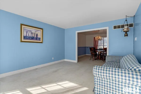 $317,500 | 3813 Brandonshire Drive, Springfield, IL 62704