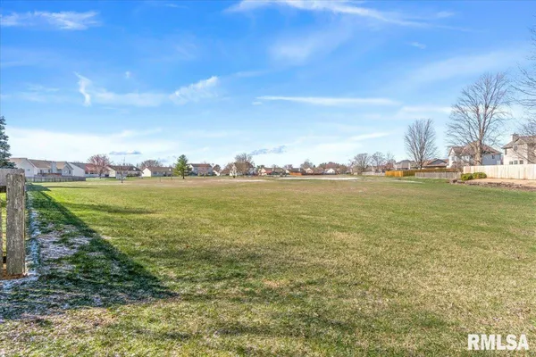 $317,500 | 3813 Brandonshire Drive, Springfield, IL 62704