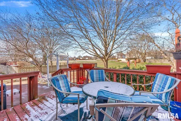 $317,500 | 3813 Brandonshire Drive, Springfield, IL 62704