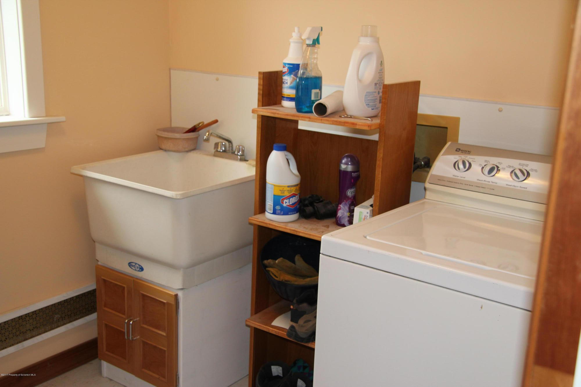 155 Blossom Road Nicholson, PA 18446 - Photo 20 of 35 a utility room with dryer and washer
