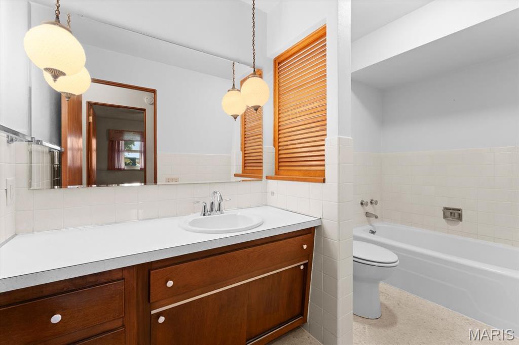 402 South Smiley Street O'Fallon, IL 62269 - Photo 32 of 39 Gallery Image 32