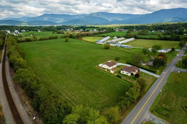 an aerial view of tennis court