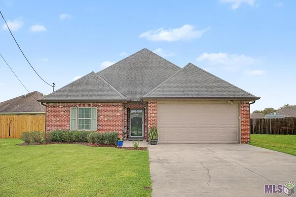 $260,000 | 180 Belle Isle Drive, Thibodaux, LA 70301