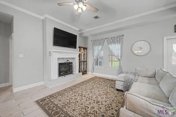 $260,000 | 180 Belle Isle Drive, Thibodaux, LA 70301