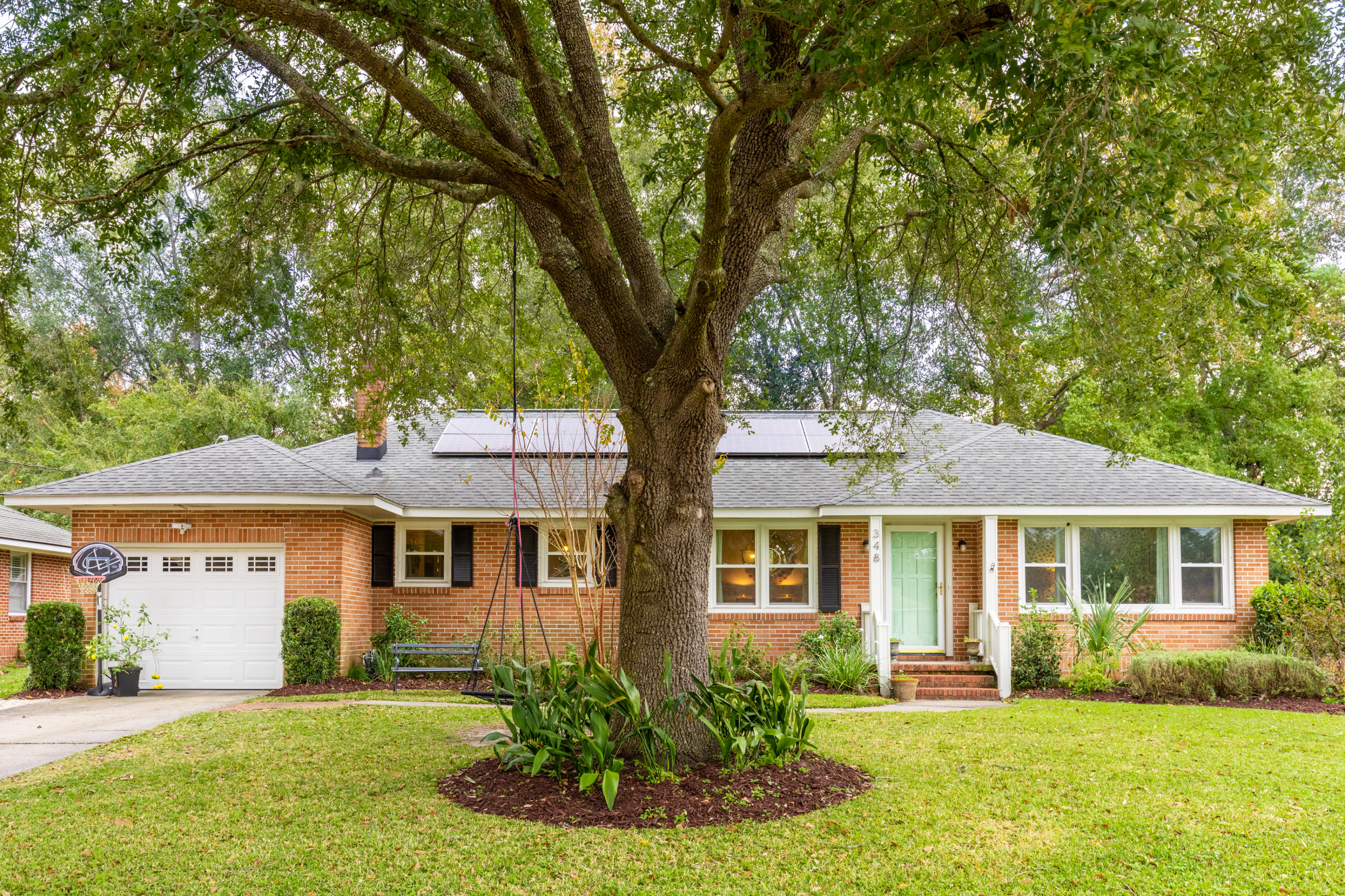 348 Canterbury Road Charleston, SC 29407 - Photo 1 of 34 348Canterbury-KeenEyeMarketing-02
