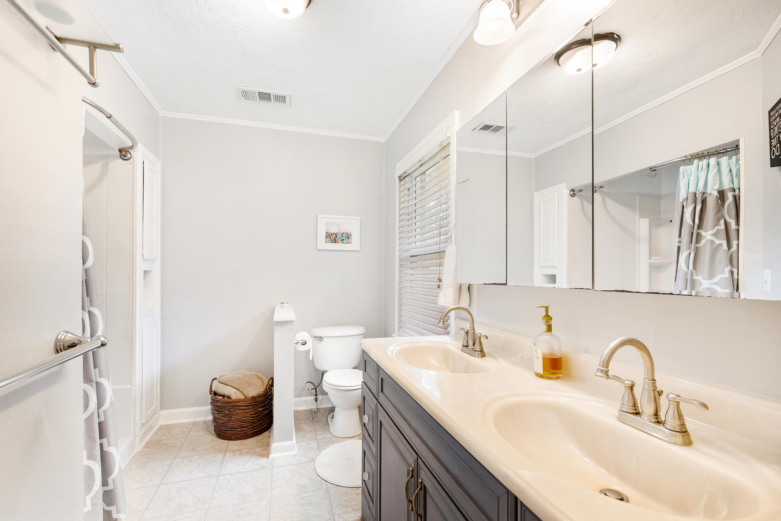 348 Canterbury Road Charleston, SC 29407 - Photo 16 of 34 348Canterbury-KeenEyeMarketing-16