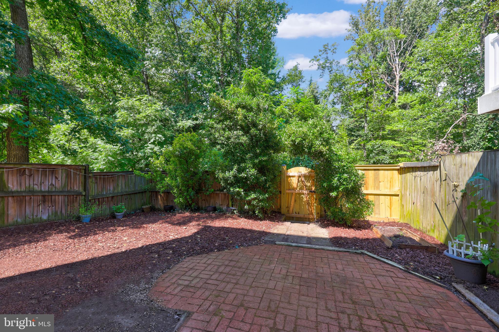 8070 Sleepy View Lane Springfield, VA 22153 - Photo 32 of 35 Oversized End Unit Fenced in Backyard