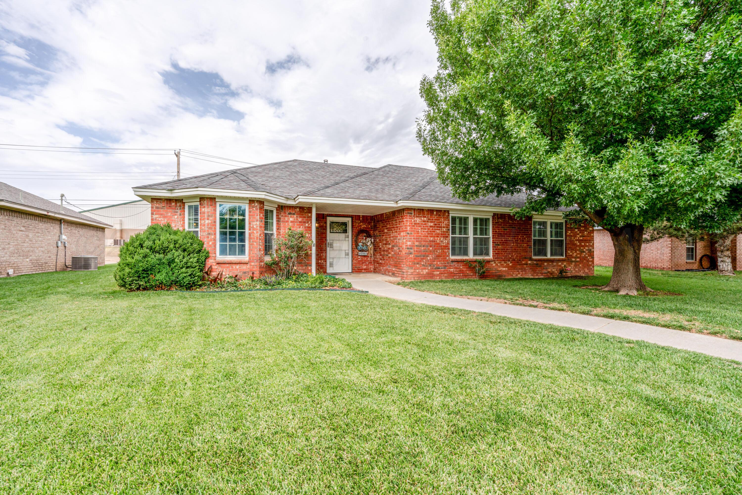 6108 Rutgers Street Amarillo, TX 79109 - Photo 2 of 32 Front 2