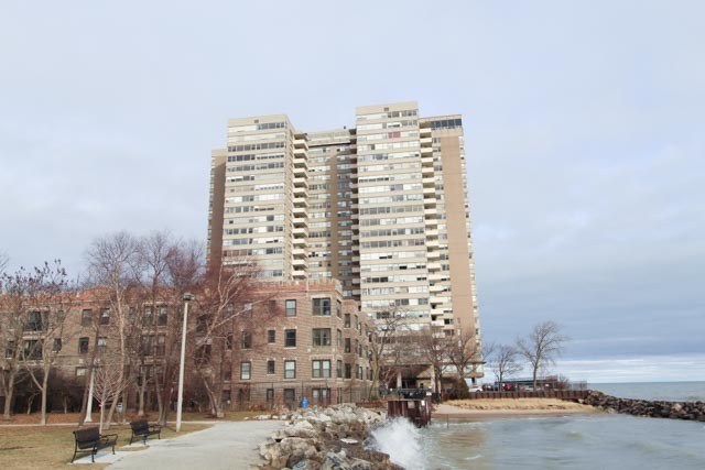 6301 North Sheridan Road, Unit 19A Chicago, IL 60660 - Photo 21 of 24 a view of a city with tall buildings