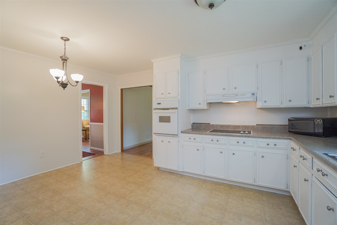 406 Del Norte Road Greenville, SC 29615 - Photo 11 of 24 Gallery Image 11