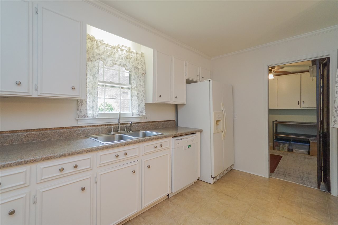 406 Del Norte Road Greenville, SC 29615 - Photo 12 of 24 Gallery Image 12