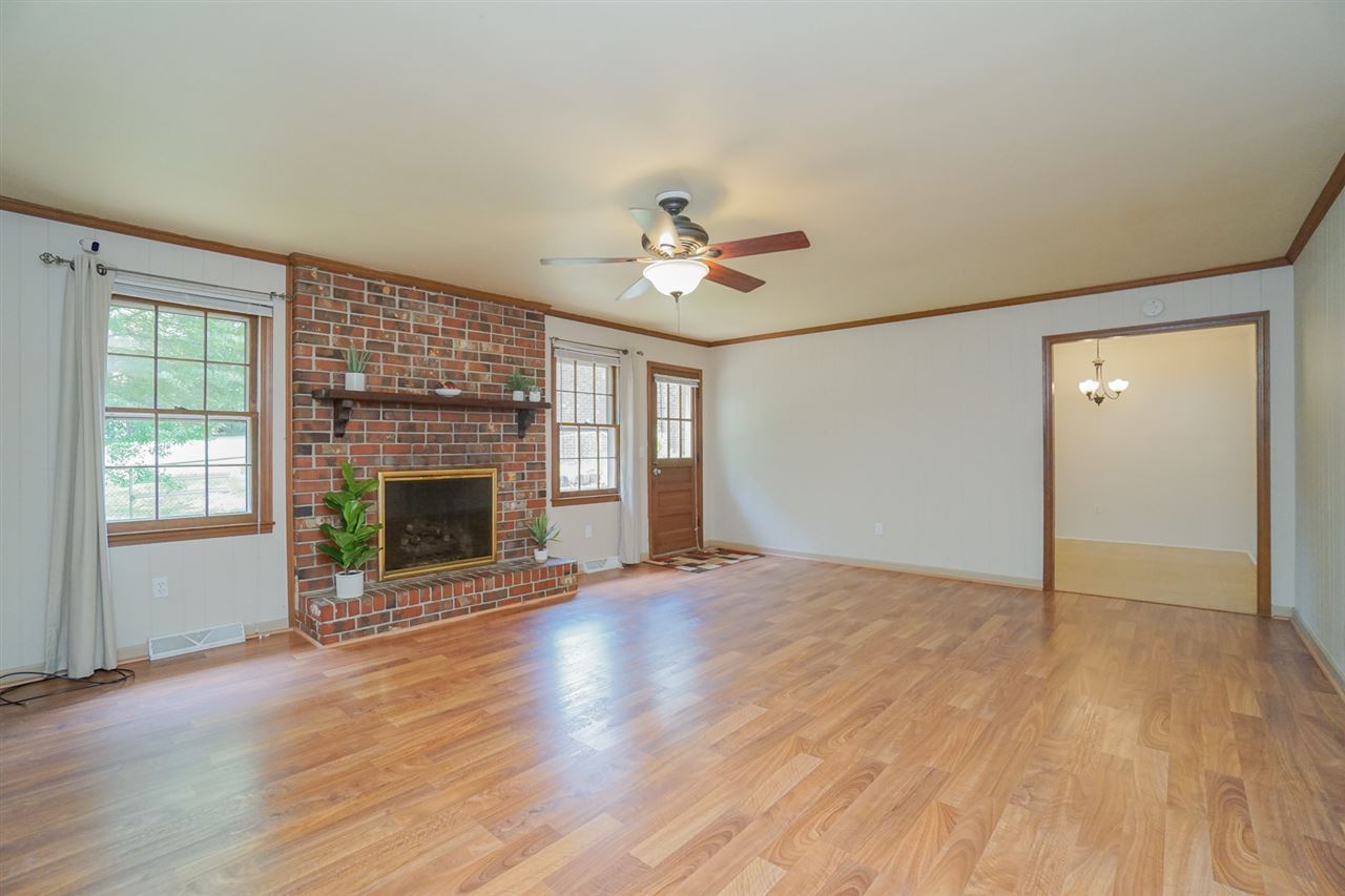 406 Del Norte Road Greenville, SC 29615 - Photo 13 of 24 Gallery Image 13