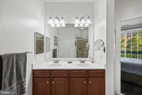 $620,000 | 400 Cameron Station Boulevard, Unit 202, Alexandria, VA 22304