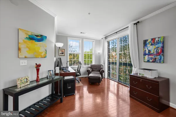 $620,000 | 400 Cameron Station Boulevard, Unit 202, Alexandria, VA 22304