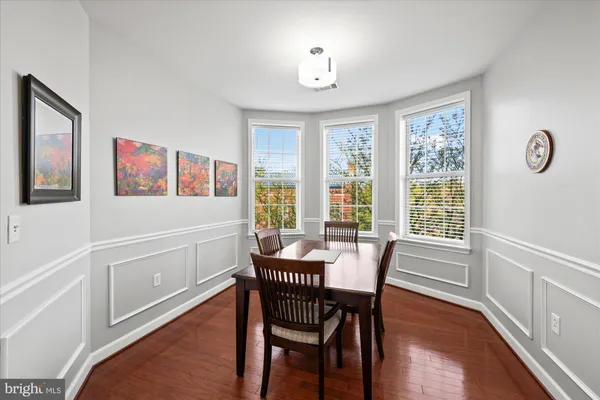 $620,000 | 400 Cameron Station Boulevard, Unit 202, Alexandria, VA 22304