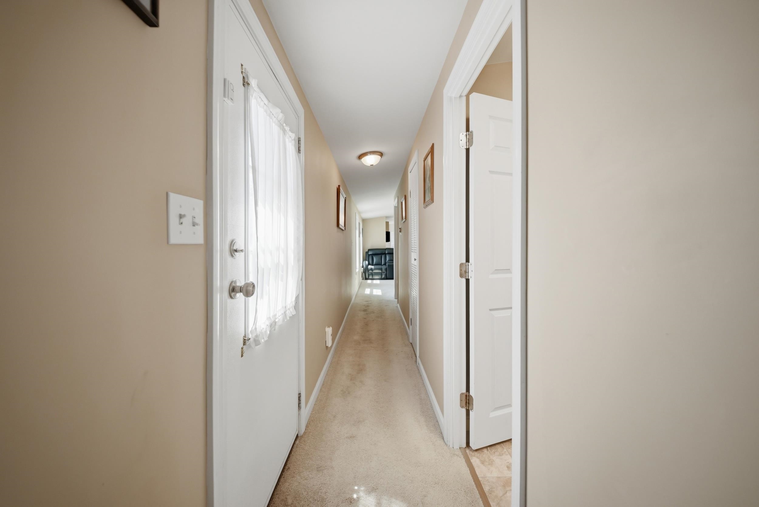 20 Black Forest Road North Hampton, NH 03862 - Photo 11 of 33